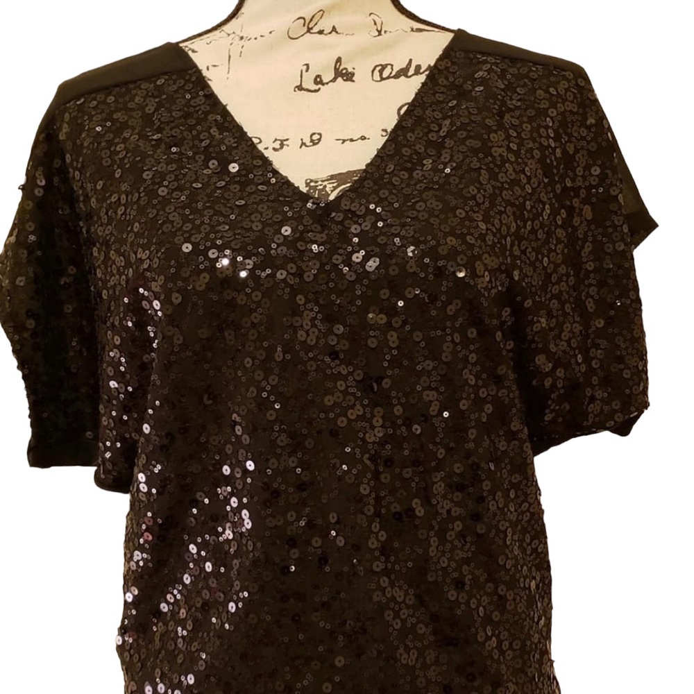 Express sequin top